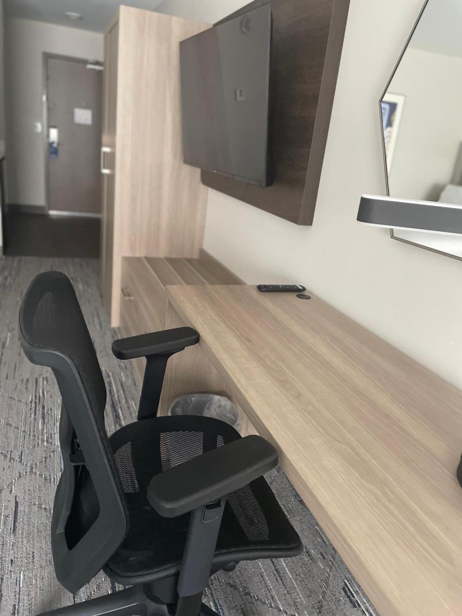 Holiday Inn Express & Suites Muskegon - Grand Haven By Ihg 외부 사진
